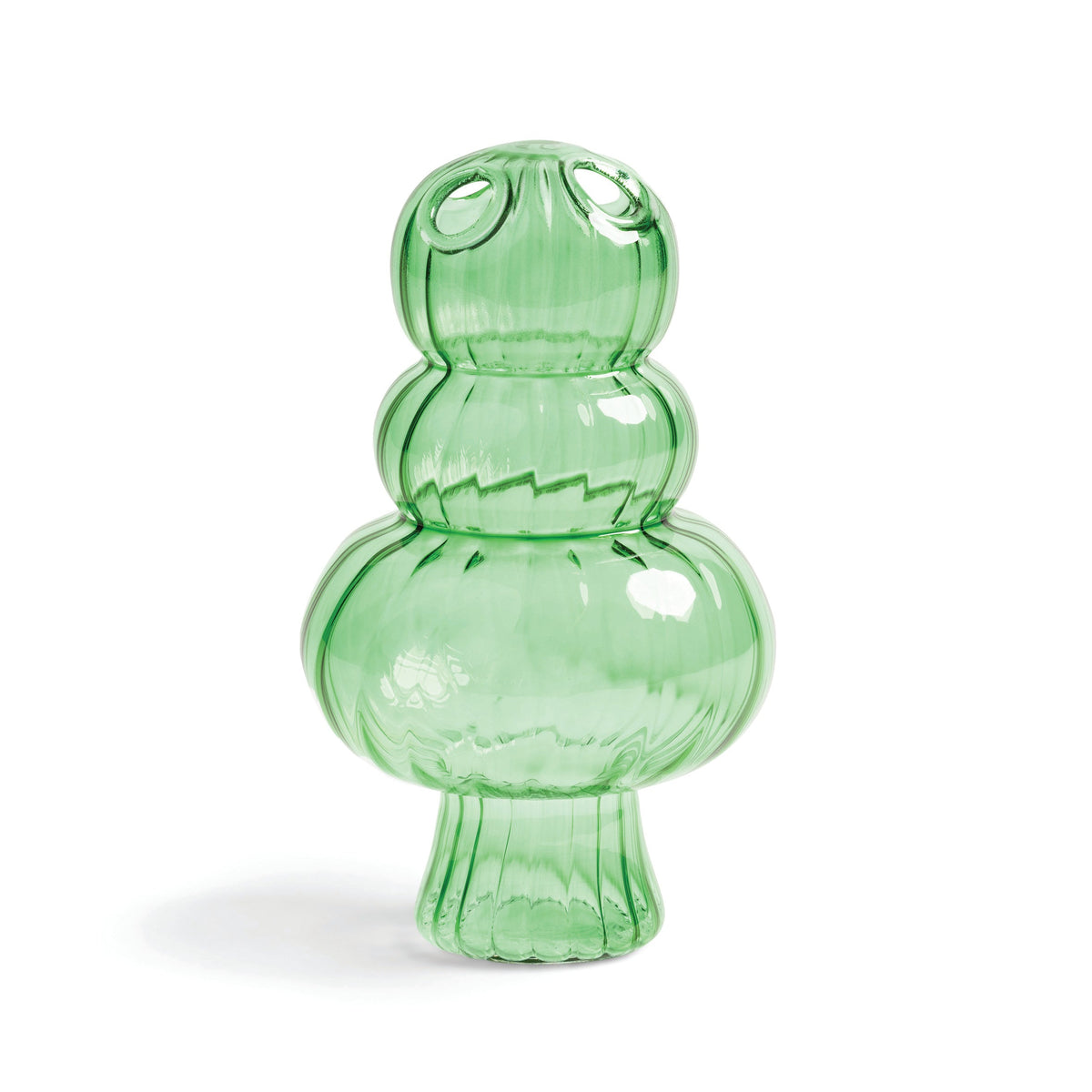 Vase i lysegrønt glas fra &Klevering Amsterdam · Formet som et mini-juletræ ·  Niedziella & Friends