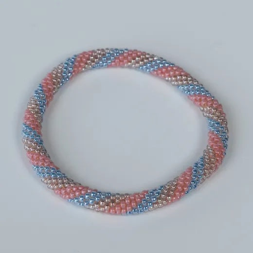 Håndlavet perlearmbånd i pastel-farver · Nepal-armbånd fra · Niedziella & Friends  (7955175178468)