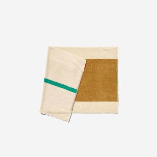 Bademåtte med elegant grafisk mønster i farverne toffee/turkis · Køb hos Niedziella & Friends