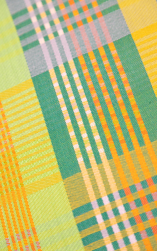 Viskestykke med mønster i mint, gul og sart pastel · Lavet af garnrester fra tekstilindustrien · Designer af Foekje Fleur hos Niedziella & Friends