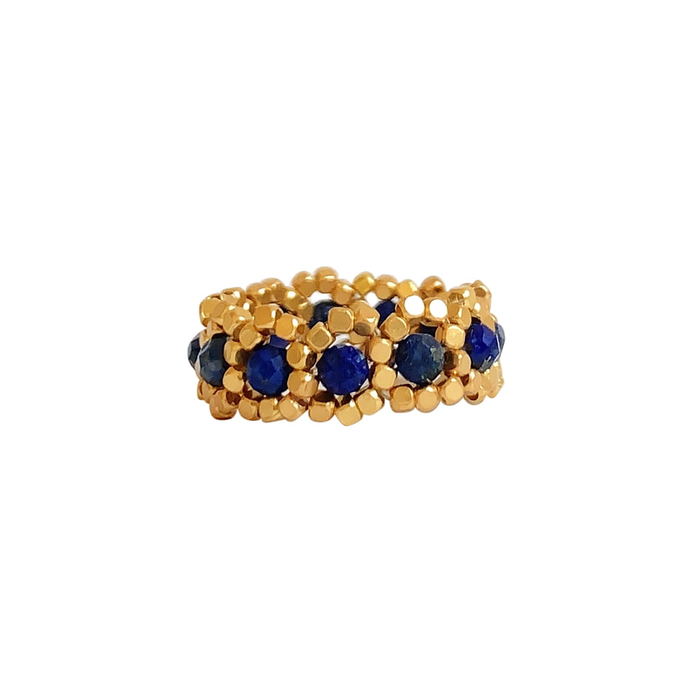 Håndlavet fingerring · Princess i farven blue sodalite  fra IBU Jewels · hos Niedziella & Friends