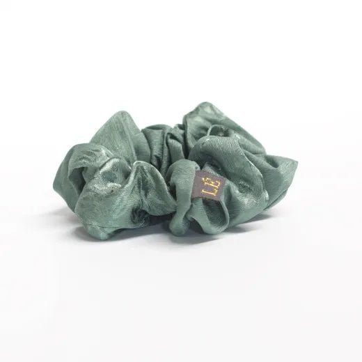 Katinka scrunchie i smuk grøn · Lemosch · Niedziella & Friends